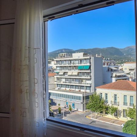 Cozy Flat On The Main Square, 10Min To The Sea Villa Kalamata Exterior photo